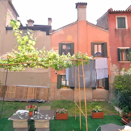 Casa Bella Apartment *